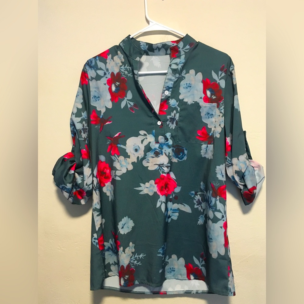 Blouse in beautiful pattern
